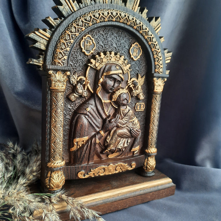 Our Lady of Perpetual Help on the stand