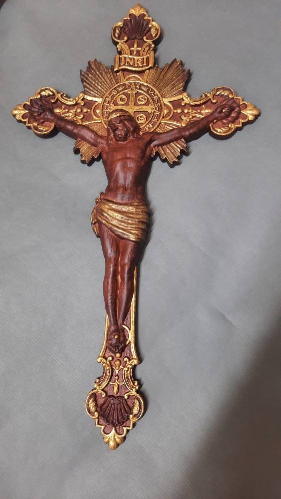 Wall Wooden Carved Jesus Crucifix