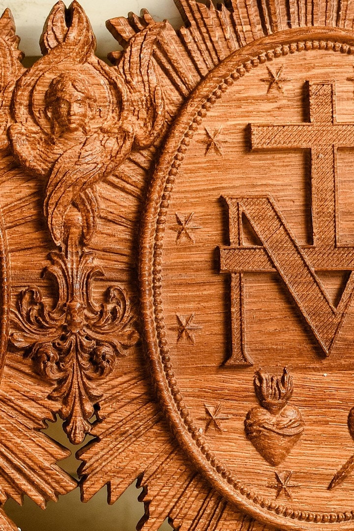 Medalla Milagrosa Wooden Image