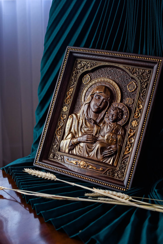 Virgin Mary wall plaque
