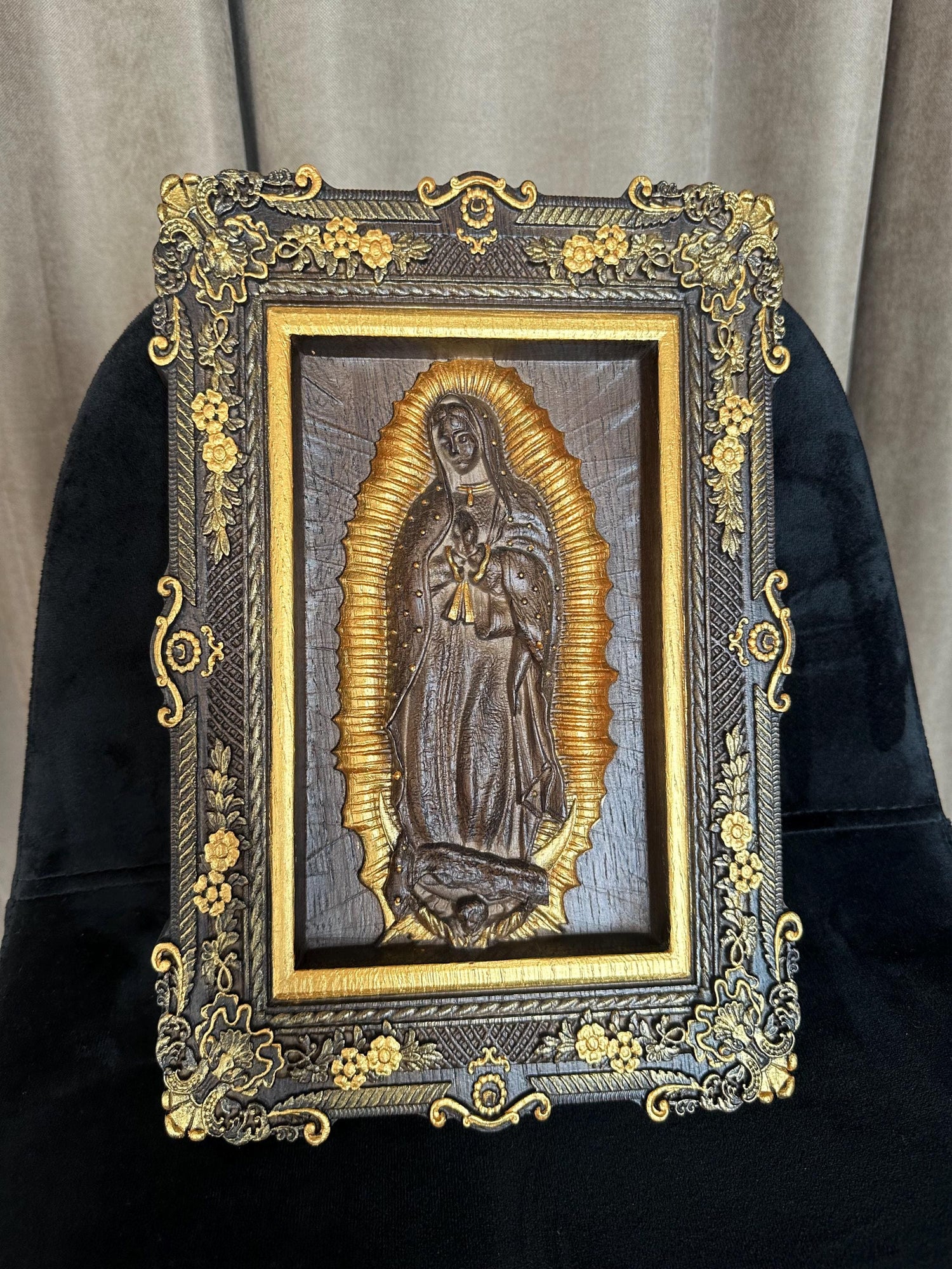 Our Lady of Guadalupe Statue Wooden carved wall art - Virgin Mary de Guadalupe religious home decor - Chrostmas gift for mom