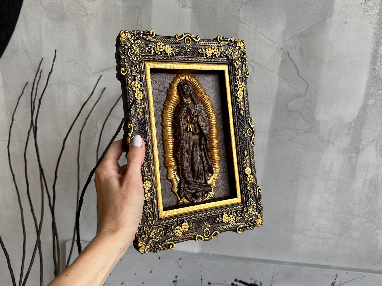 Our Lady of Guadalupe Statue Wooden carved wall art - Virgin Mary de Guadalupe religious home decor - Chrostmas gift for mom