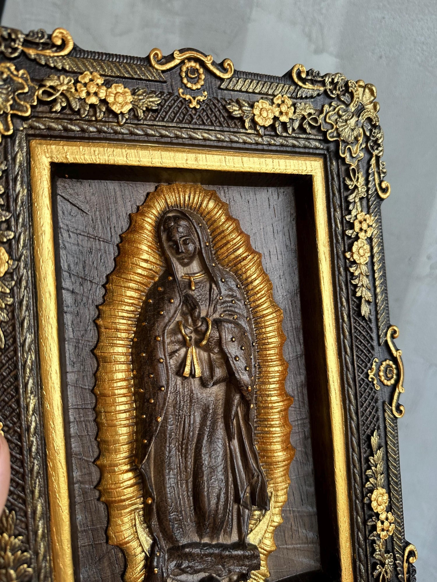 Our Lady of Guadalupe Statue Wooden carved wall art - Virgin Mary de Guadalupe religious home decor - Chrostmas gift for mom