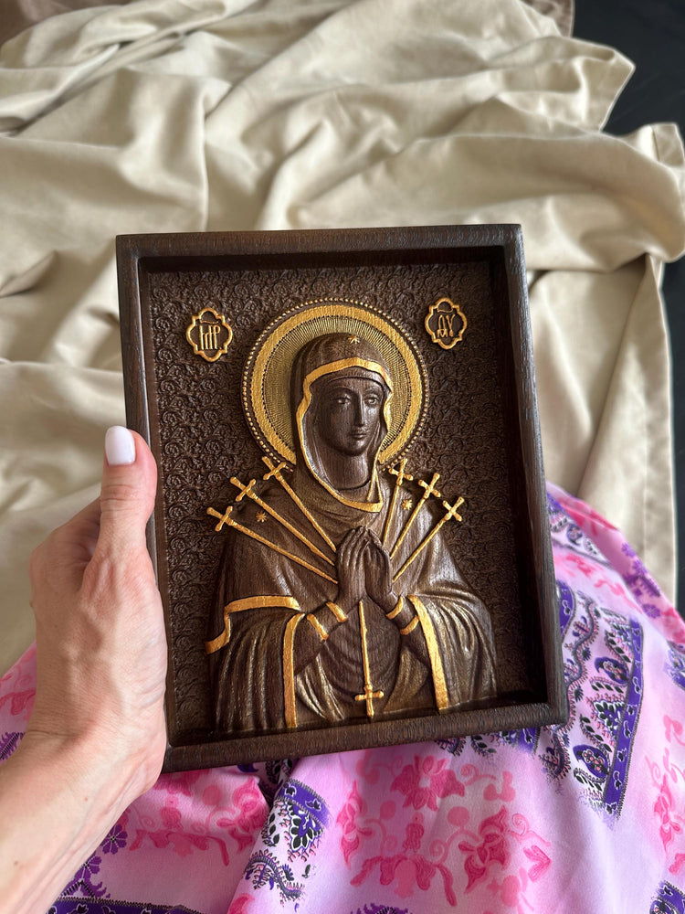 Christian gift Virgin Mary carved on natural solid wood - 7x9 inches - Religious catholic Wall Art of Virgin Mary Gift ideas for women