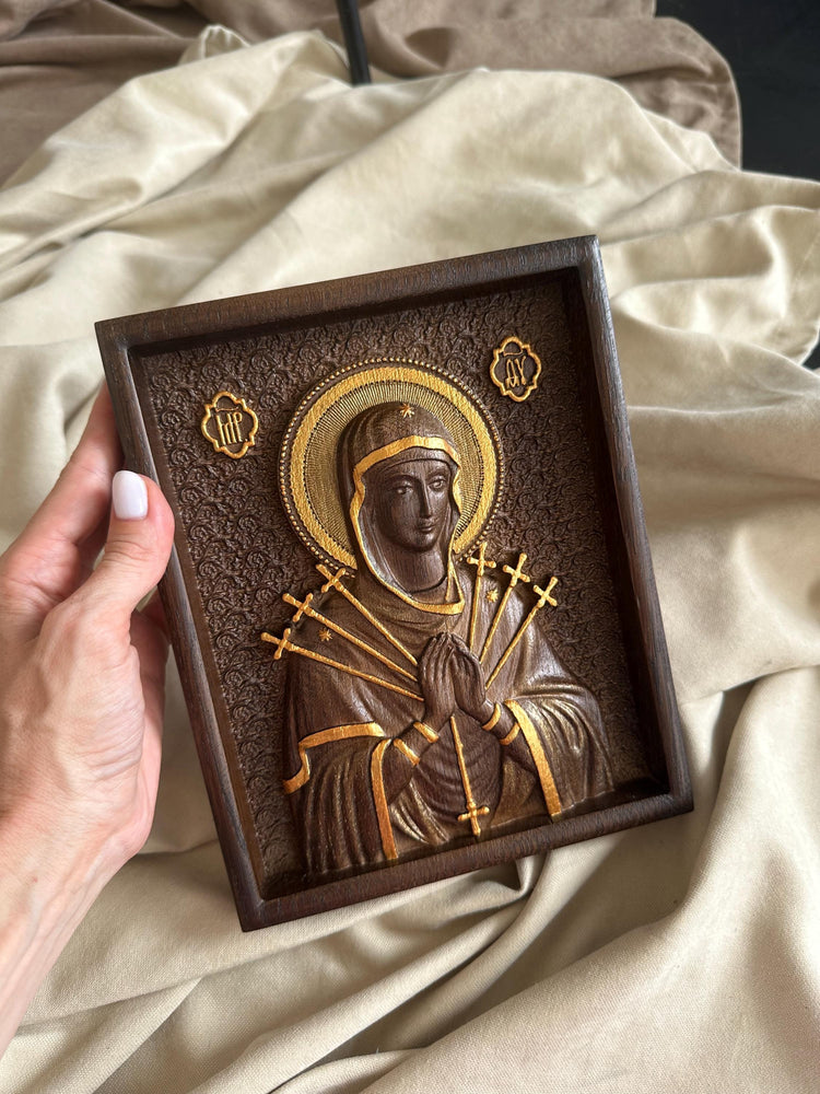 Christian gift Virgin Mary carved on natural solid wood - 7x9 inches - Religious catholic Wall Art of Virgin Mary Gift ideas for women