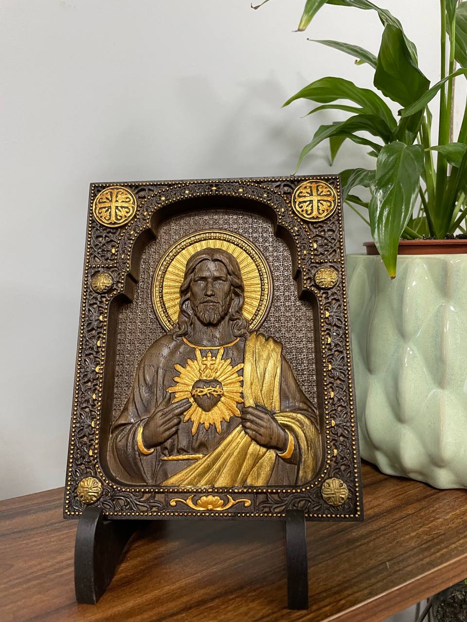 Sacred Heart of Jesus with Stand - Kozak Work Shop