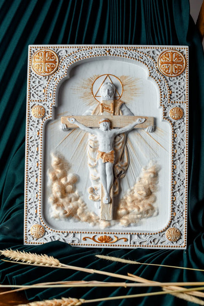 Our Lord Jesus on the cross Easter wall plaque