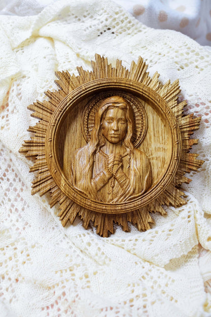 Virgin Mary with shinning