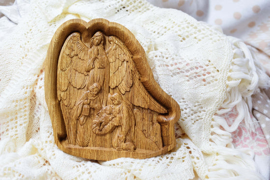 Angel Protecting Family