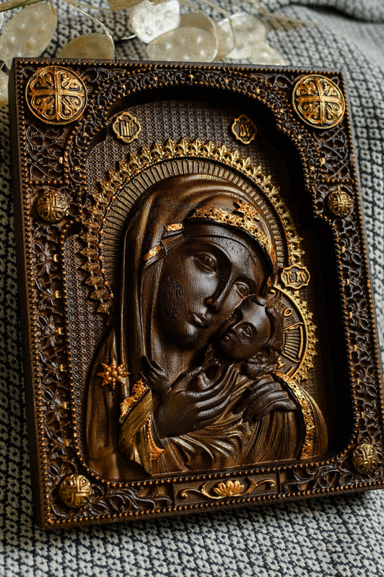 Virgin Mary and Baby Jesus Wooden Icon Classic