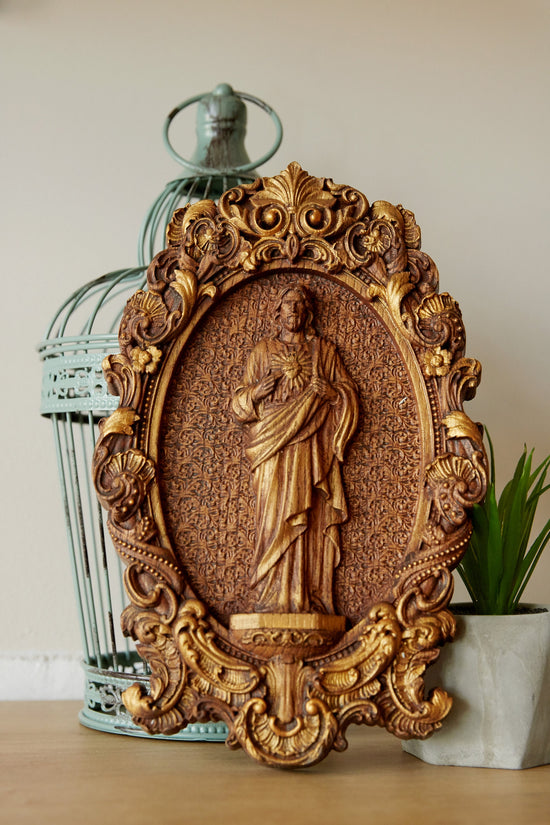 Sacred Heart of Jesus Figure Wooden Bas Relief 261